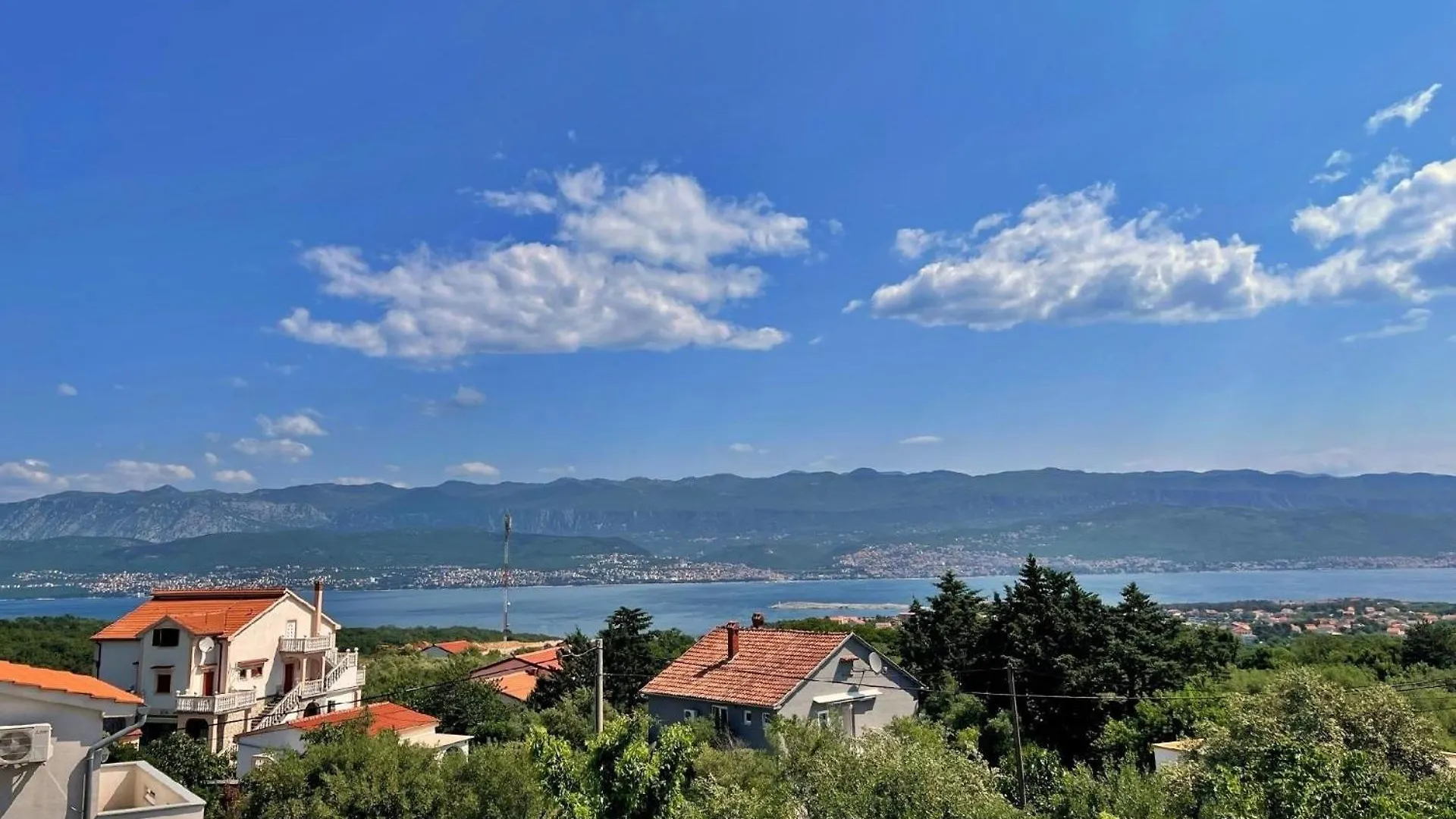 Top Apartment - Panoramameerblick, Terrasse